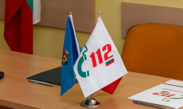 Mężczyzna został ukarany grzywną w wysokości 1000 BGN za wykonywanie fałszywych połączeń pod numer 112