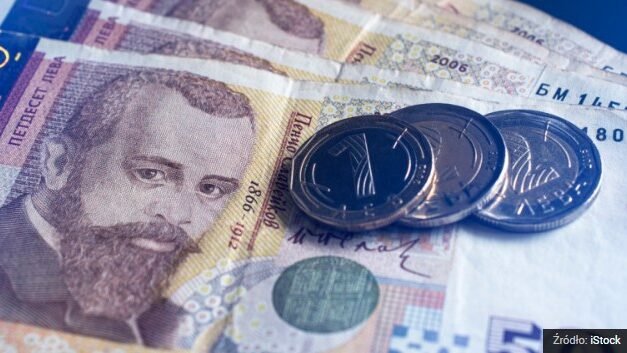 Od 2025 r. granica naniższego zasiłku wyniesie 638 BGN.