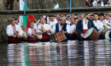 Świętujemy Święto Trzech Króli lub Dzień Jordanu. Imieniny obchodzi ponad 120 000 Bułgarów