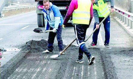 Na naprawę dróg potrzeba ponad 2,5 miliarda dolarów. BGN