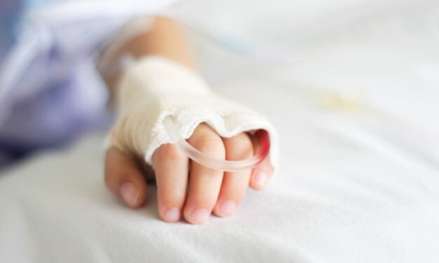 Fundacja Danaia opisuje trudności, z jakimi borykają się rodzice w opiece zdrowotnej nad dziećmi w Bułgarii