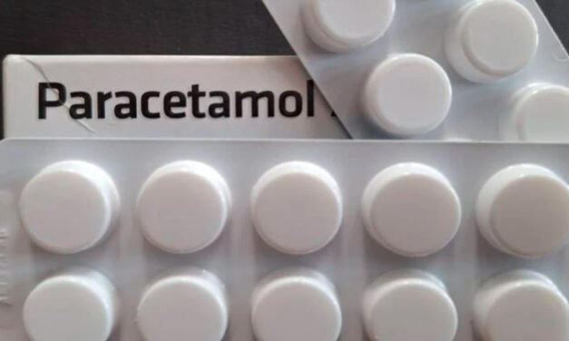 Z powodu nadużywania paracetamolu przez nastolatków farmaceuci kategorycznie sprzeciwiają się pomysłowi automatów z lekami!