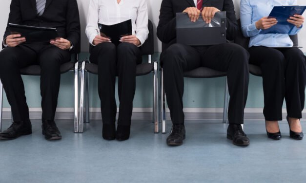 Bezrobocie rośnie, choć powoli.