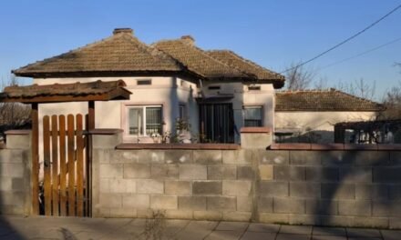 35,900 EUR – dom wyremontowany 25 min do morza