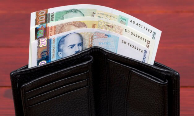 Jak długo mężczyźni i kobiety otrzymują emerytury w Bułgarii?