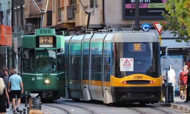 Interaktywna mapa pokazuje w czasie rzeczywistym, jak porusza się transport publiczny w Sofii